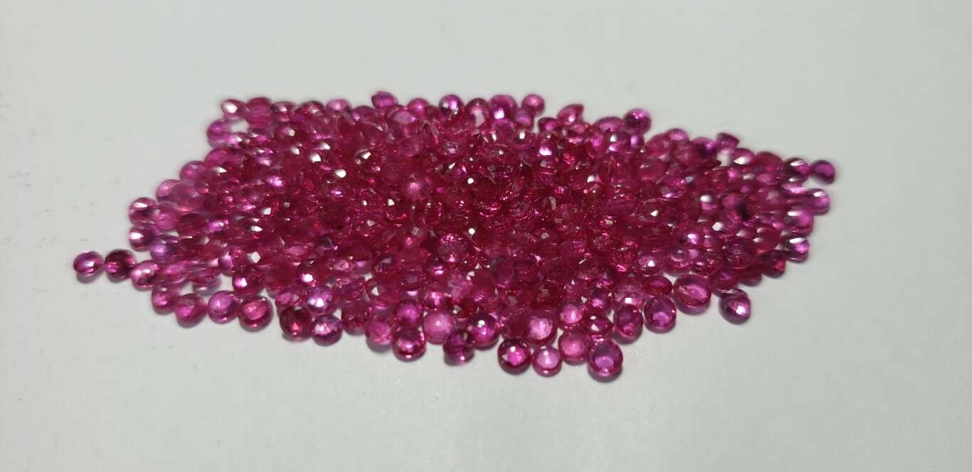 Ruby Round: 2mm - 2.5mm
