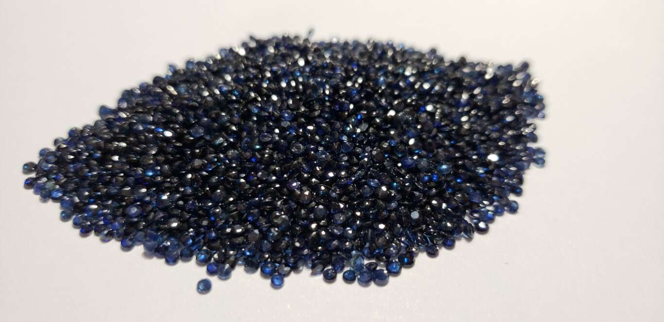 Blue Sapphire Round: 2mm - 2.5mm