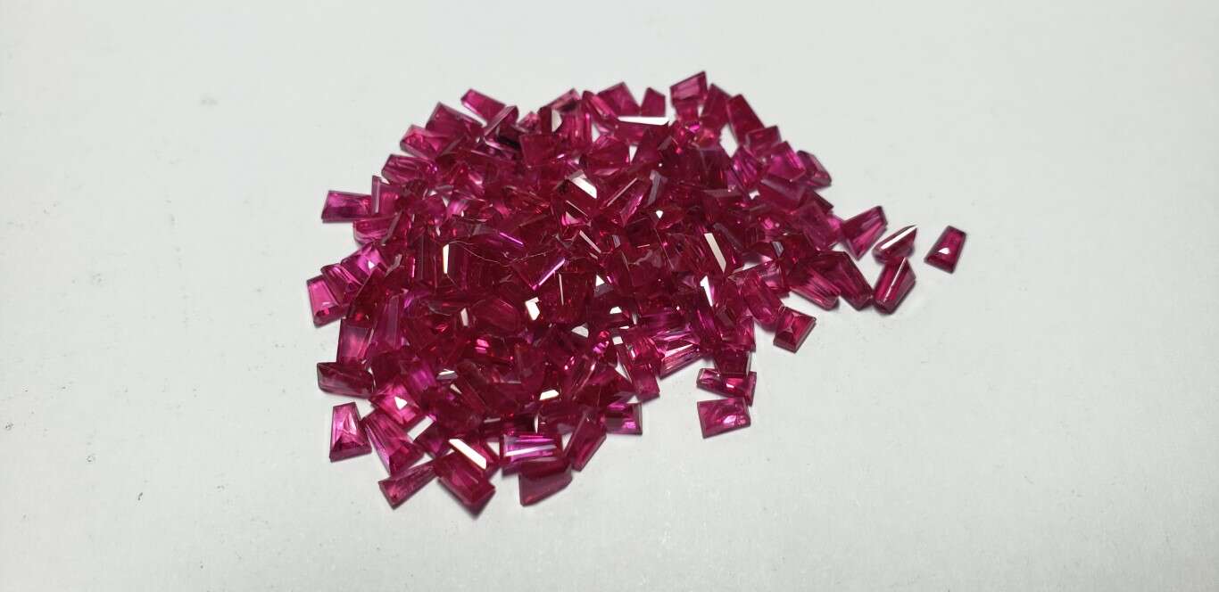 Ruby Baguette: 4mm x 2mm