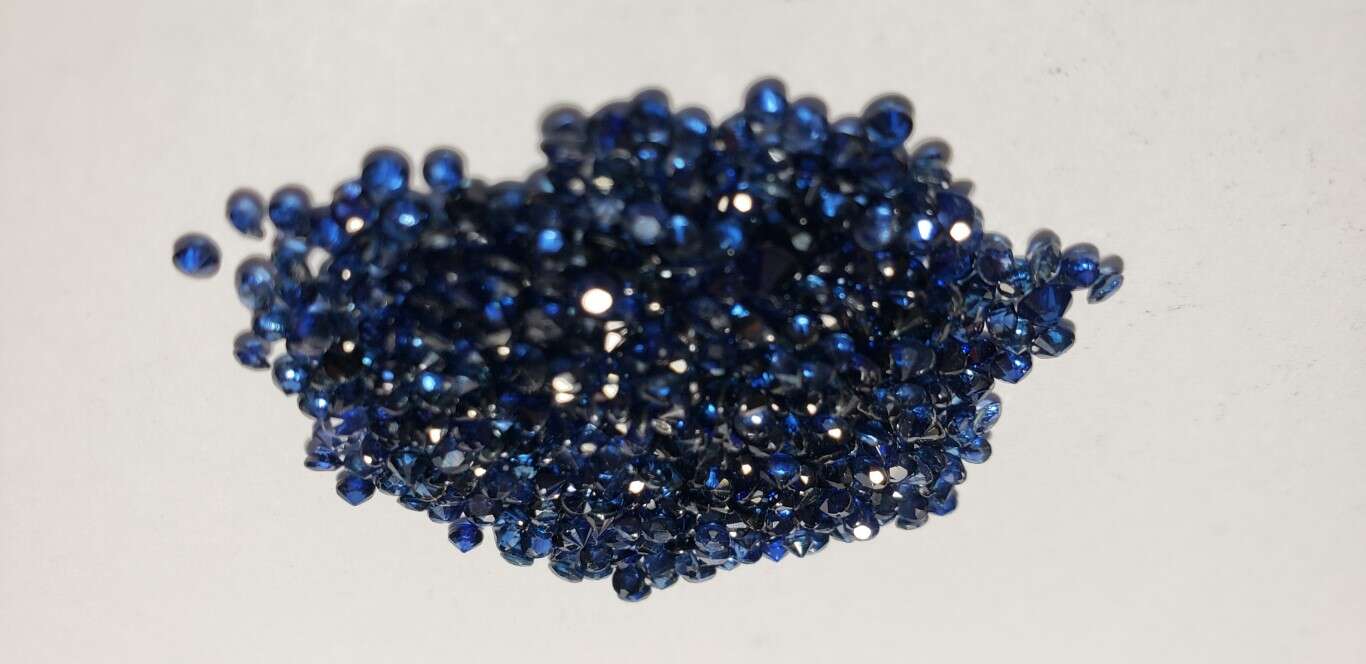 Blue Sapphire Diamond Cut: 2mm - 2.5mm