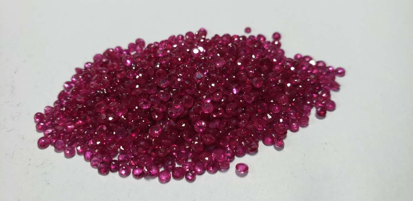 Ruby Round: 2mm - 2.5mm