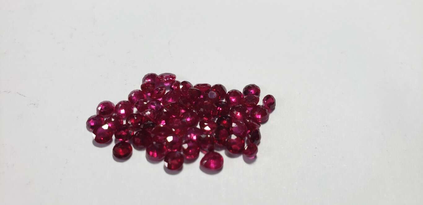 Ruby Round: 3mm - 3.5mm