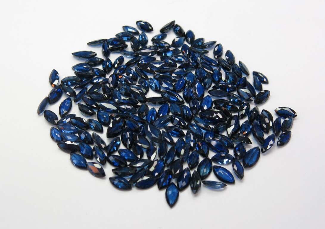 Blue Sapphire Marquise: 8mm x 4mm
