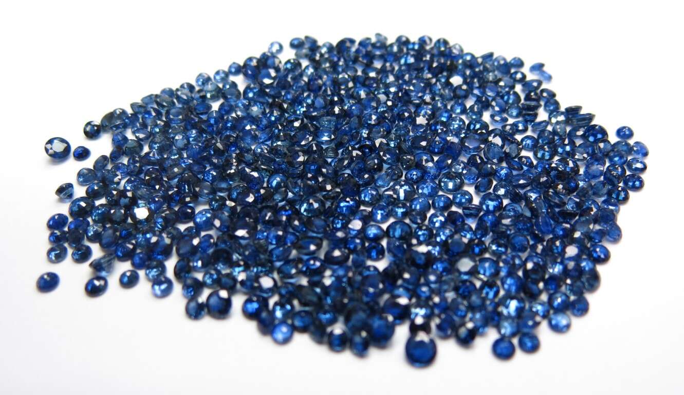 Blue Sapphire Round: 3mm - 3.5mm