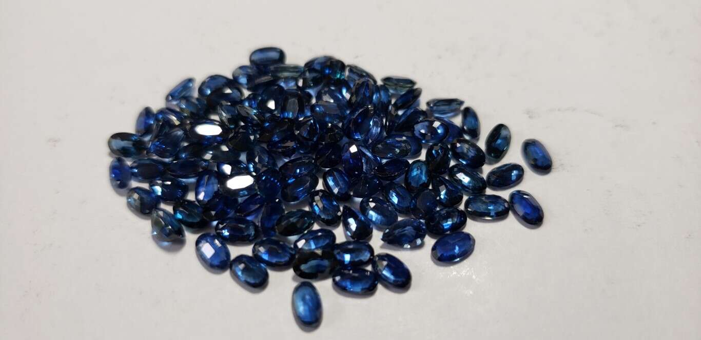 Blue Sapphire Oval: 5mm x 3mm