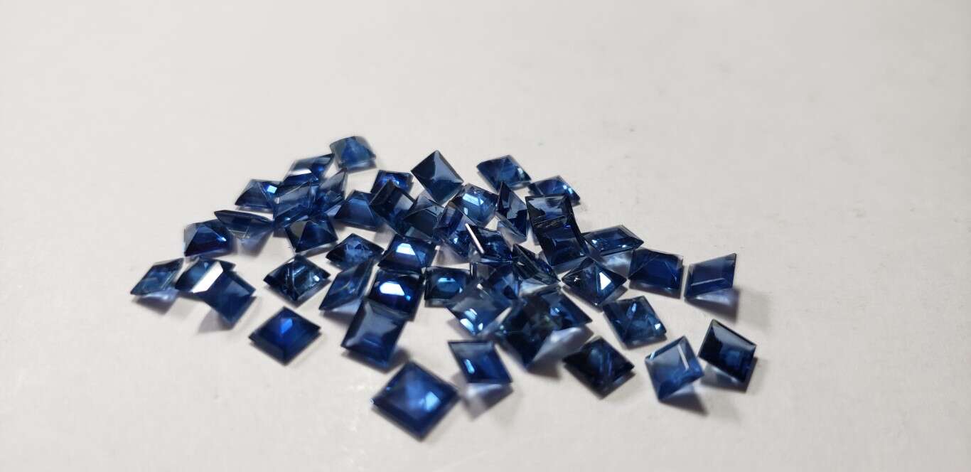 Blue Sapphire Square Cut: 4mm - 5mm