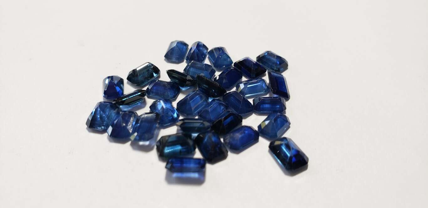 Blue Sapphire Octagon: 6mm x 4mm
