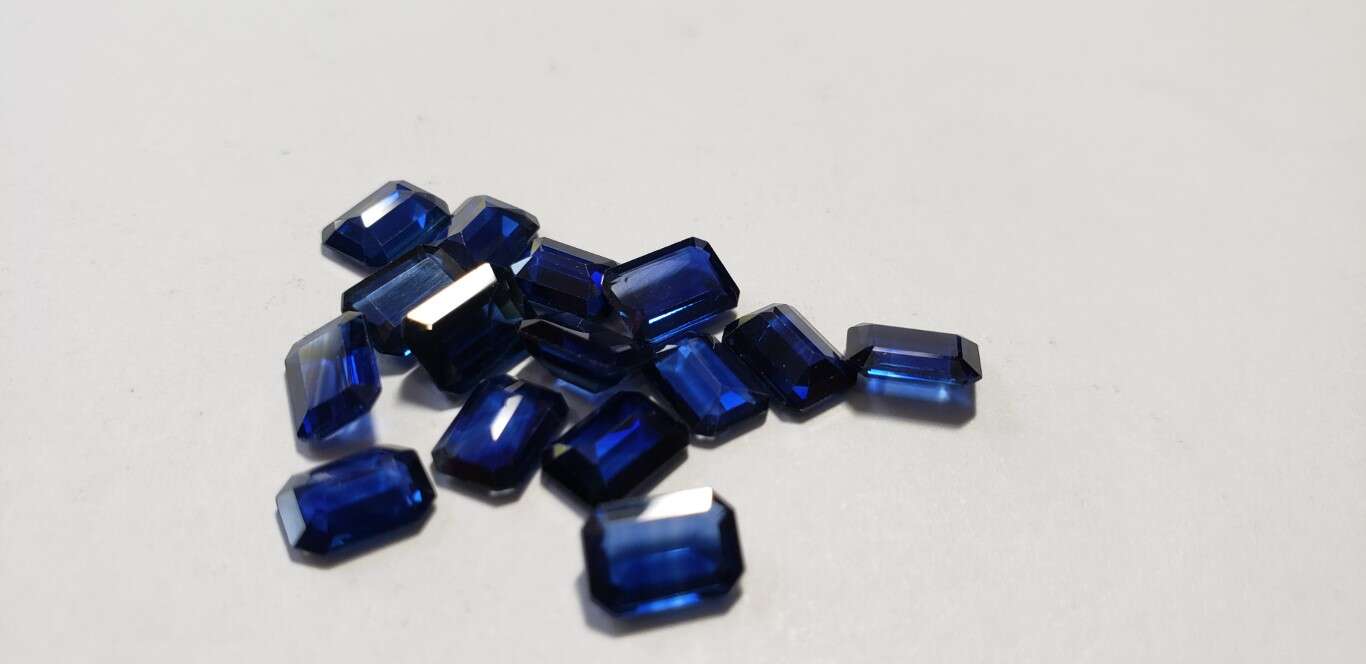 Blue Sapphire Octagon: 7mm x 5mm