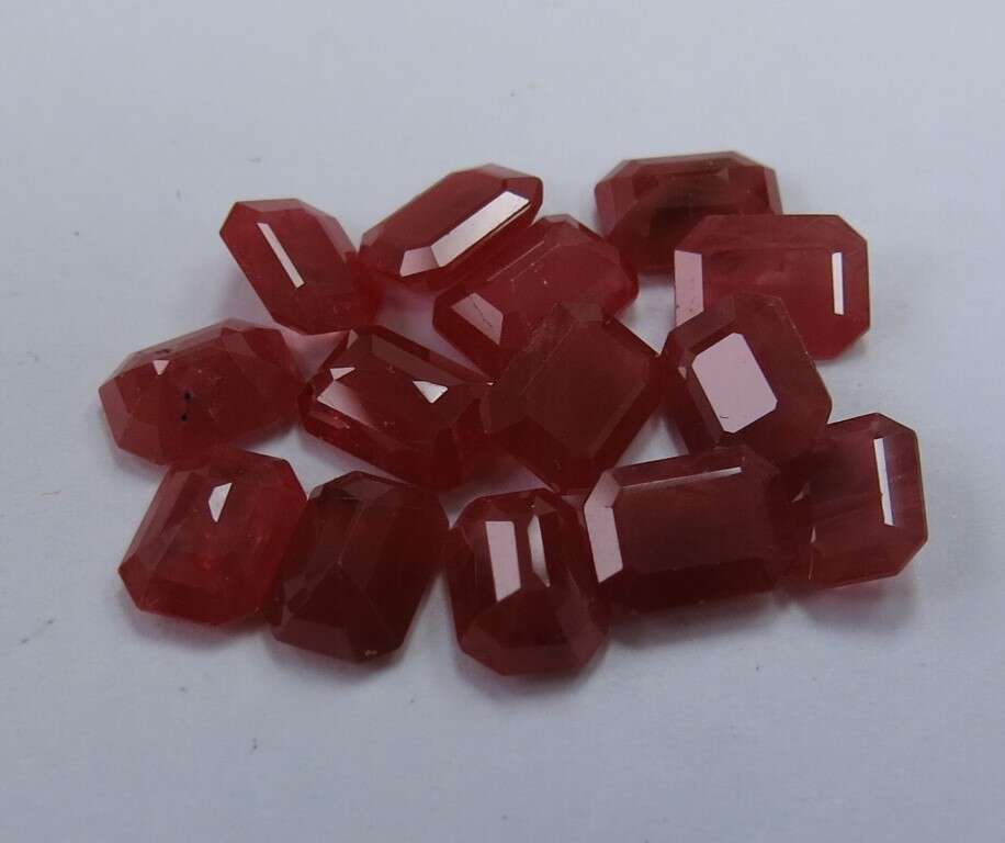Ruby Octagon: 8mm x 6mm