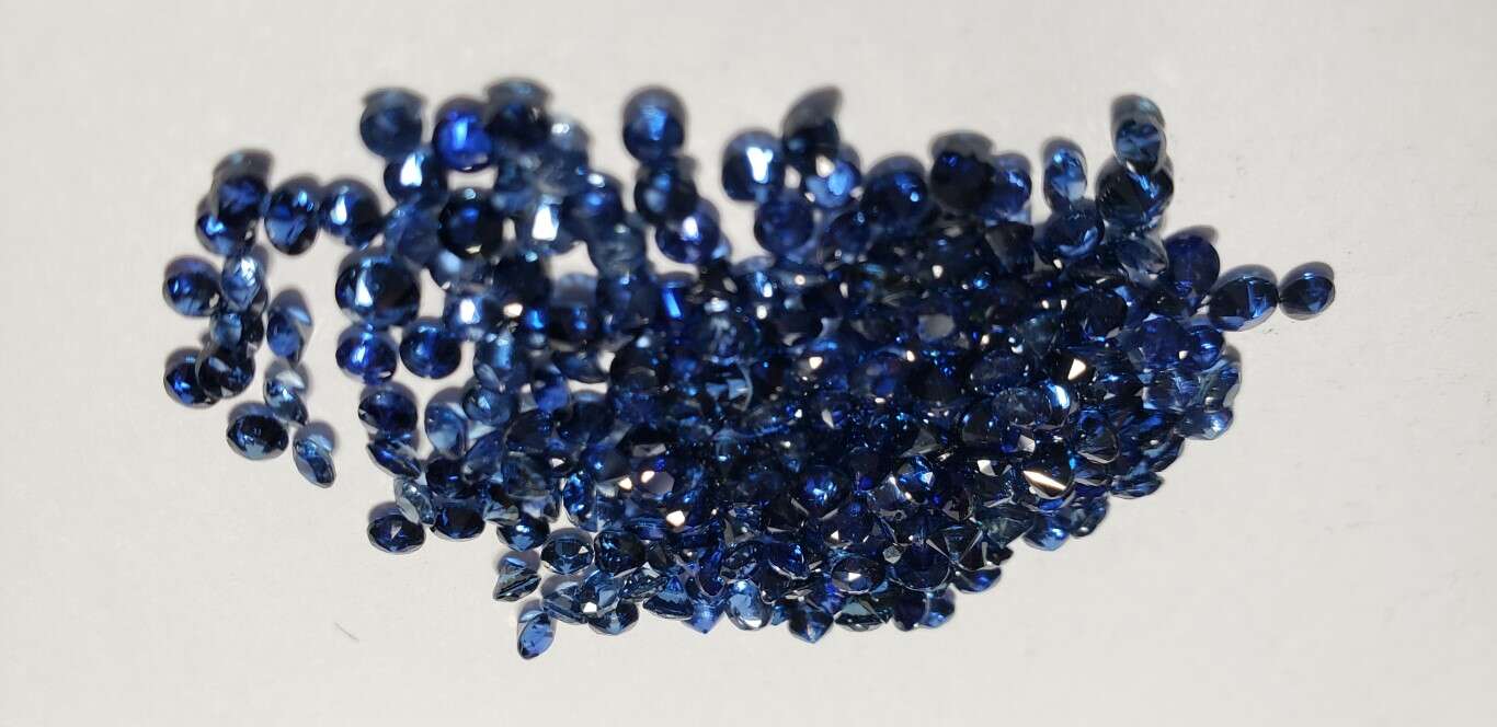 Blue Sapphire Diamond Cut: 2.5mm - 3mm