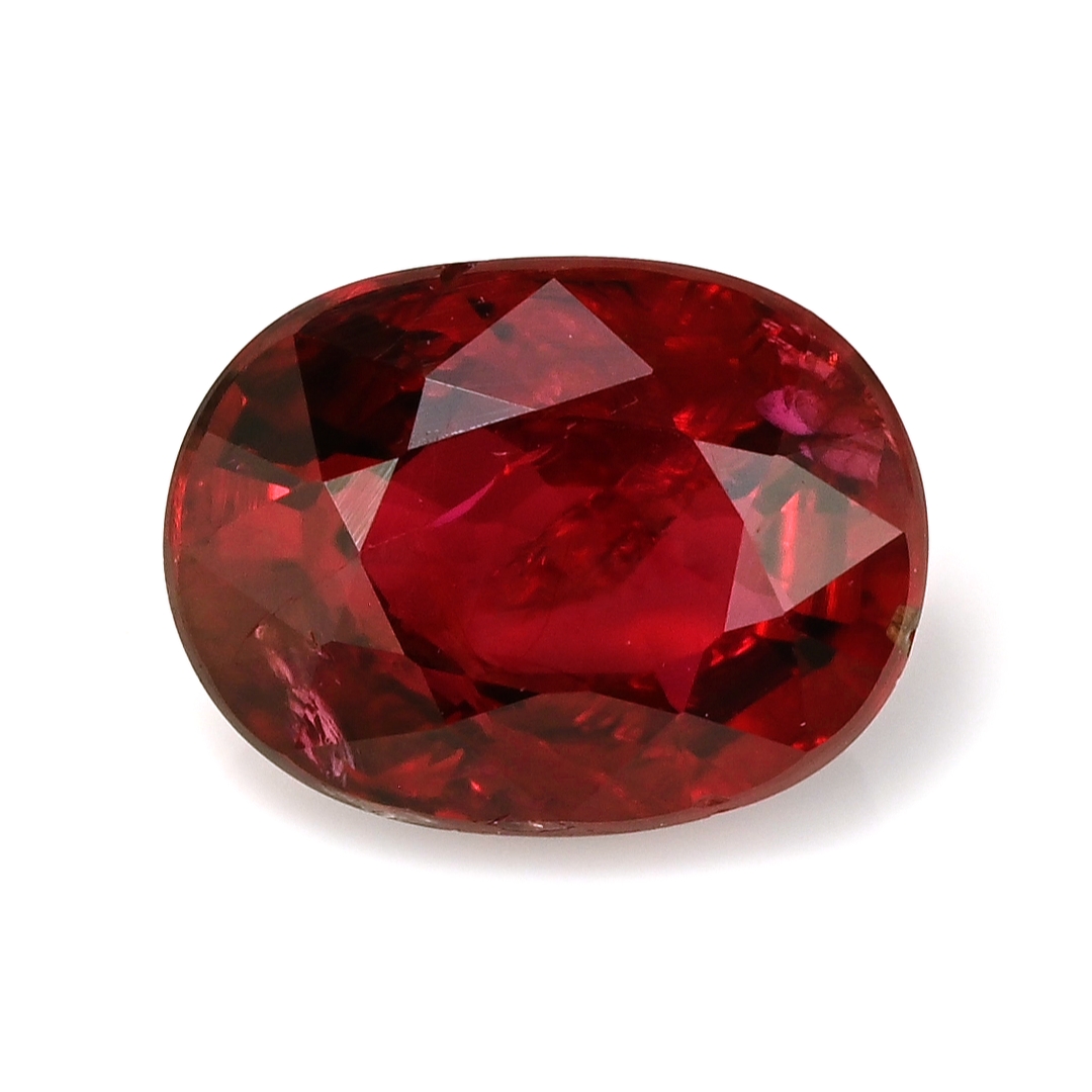 Ruby Oval: 2.05ct