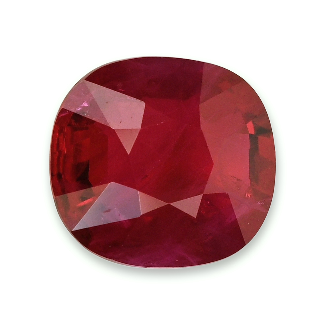 Ruby Oval: 3.04ct