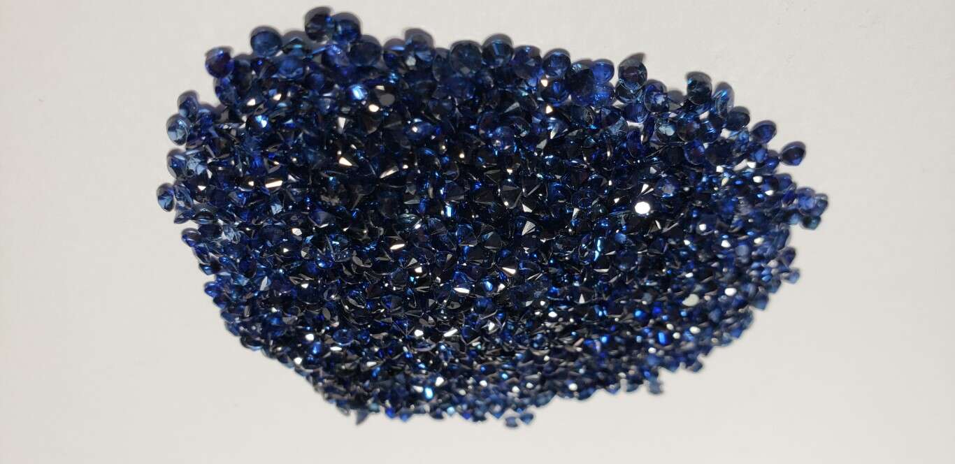 Blue Sapphire Diamond Cut: 2.5mm - 3mm