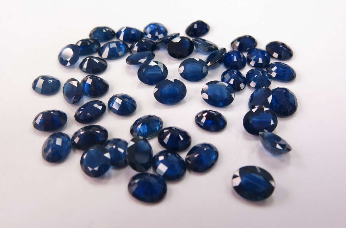 Blue Sapphire-Oval: 10mm x 8mm