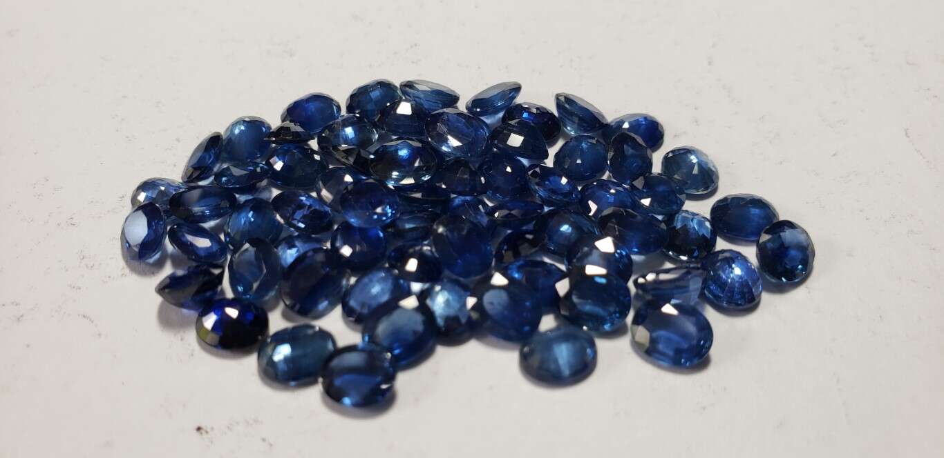 Blue Sapphire Oval: 6mm x 5mm