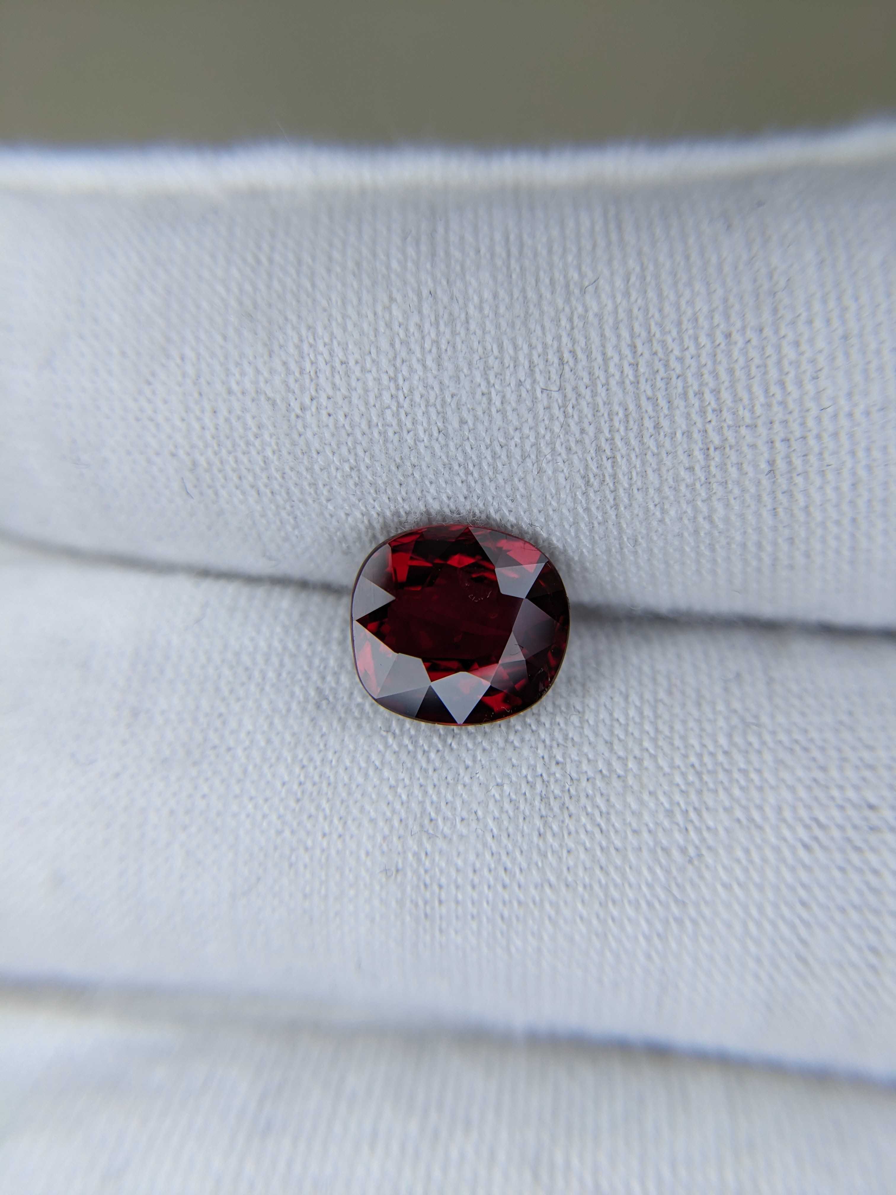 Ruby Cushion: 3.1ct