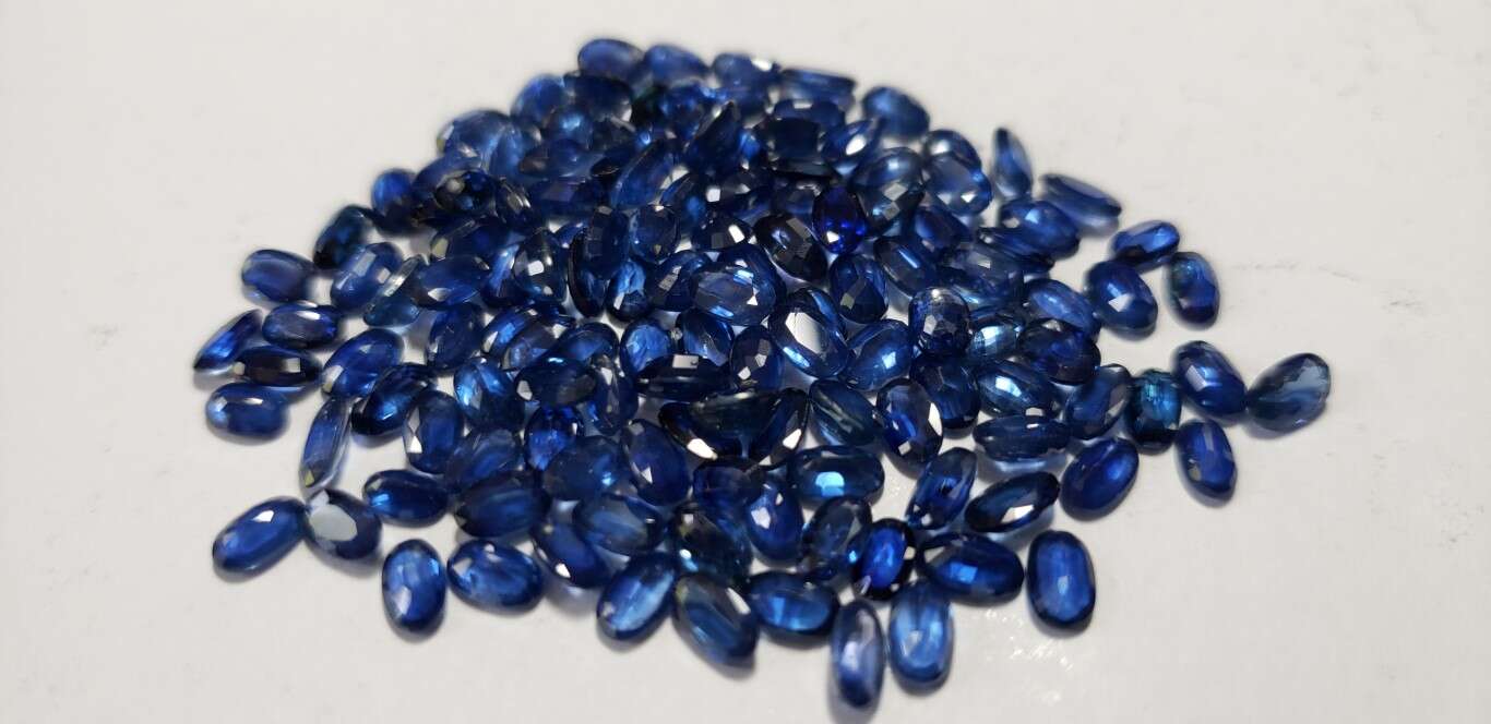 Blue Sapphire Oval: 5mm x 3mm