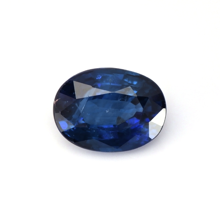 Blue Sapphire Oval: 3.05ct