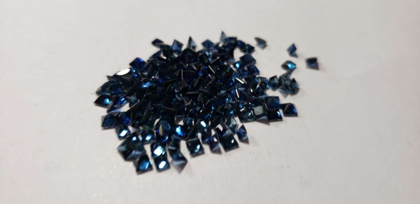 Blue Sapphire Princess Cut: 2.5mm - 3mm