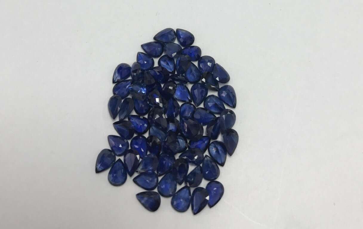 Blue Sapphire Pear: 7mm x 5mm