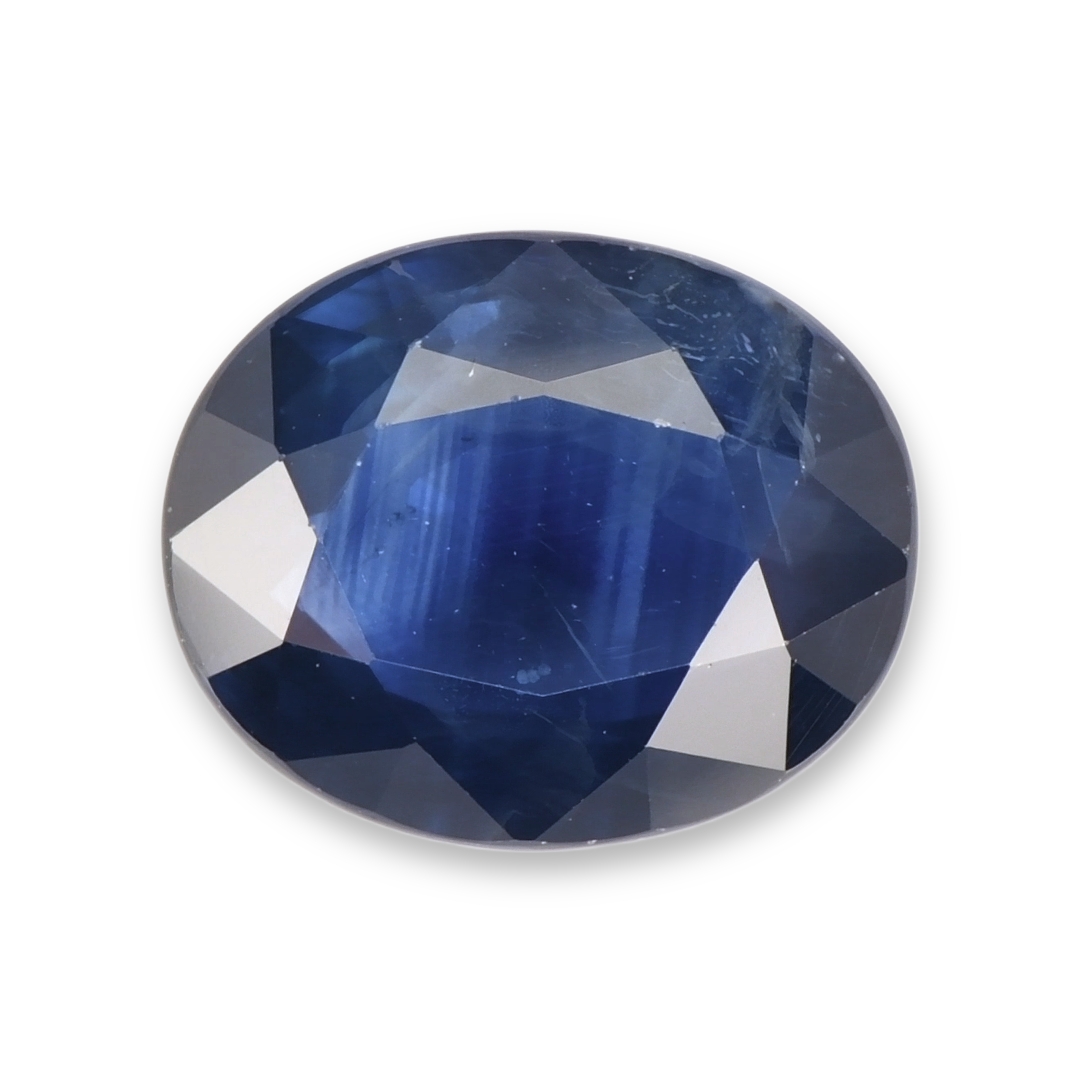 Sapphire Oval: 3.16ct