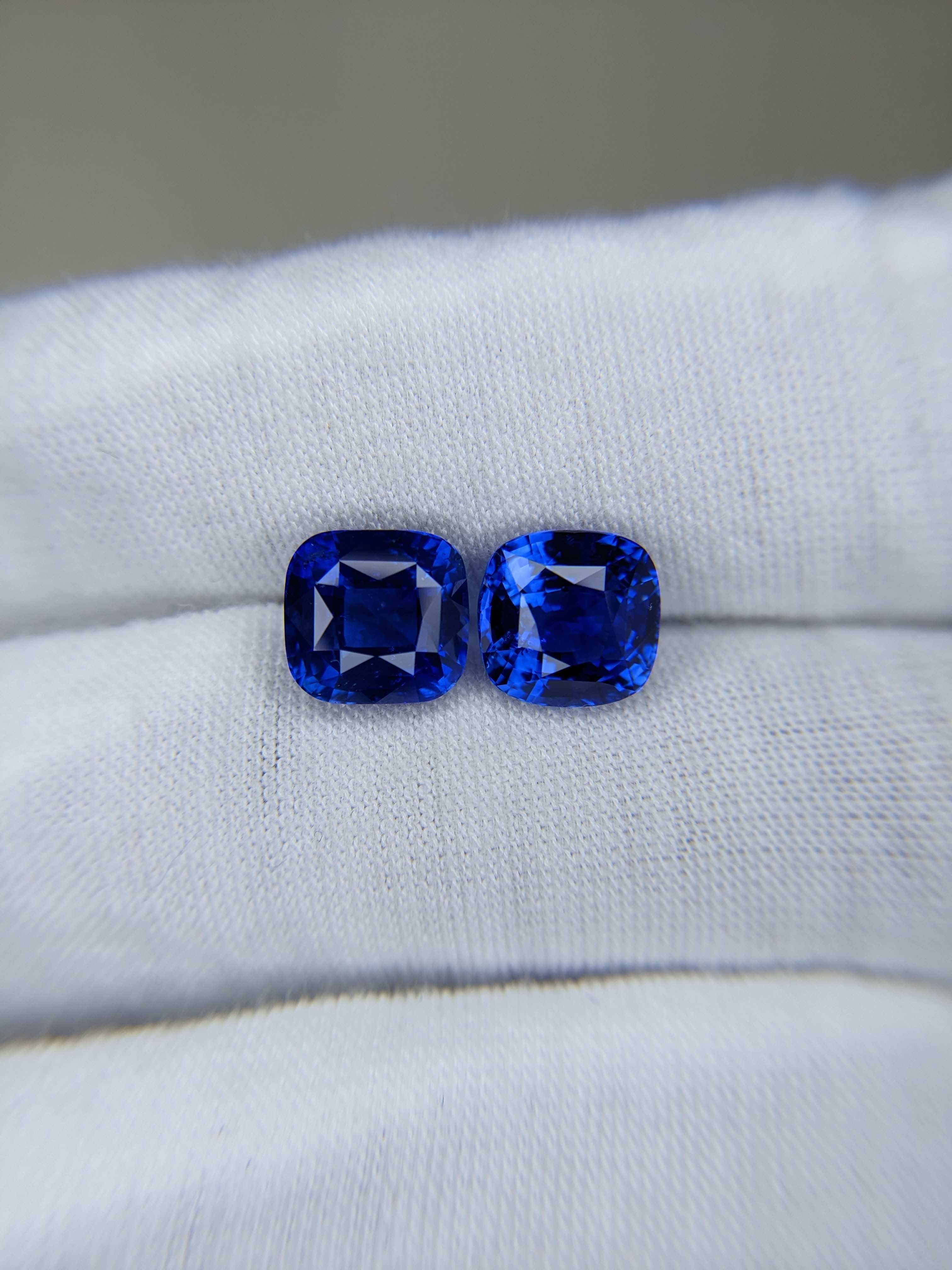 Blue Sapphire Cushion (Pair): 8.51ct