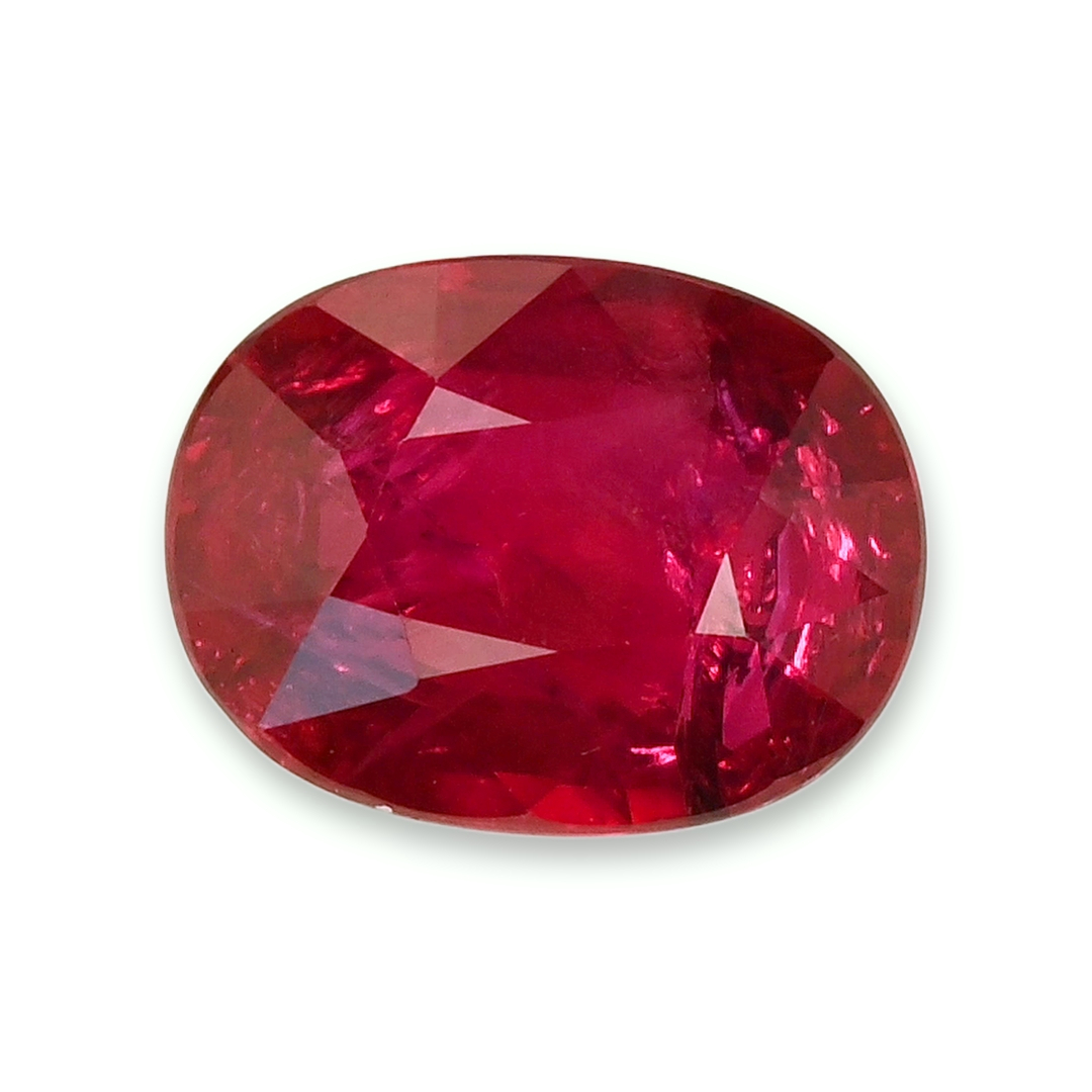 Ruby Oval: 3.34ct