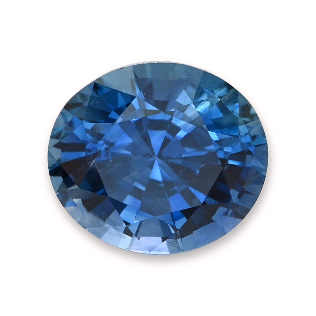 Sapphire Oval: 2.96ct