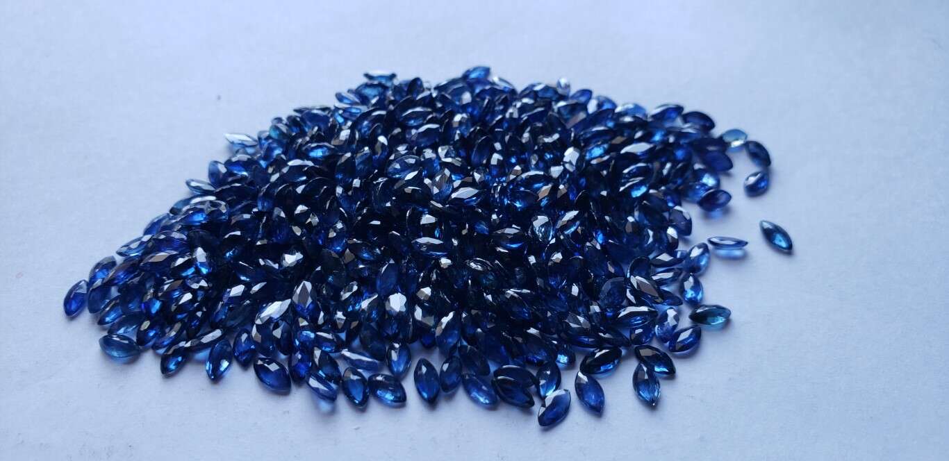 Blue Sapphire Marquise: 4mm x 2.5mm