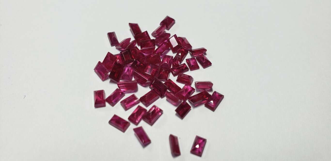 Ruby Baguette: 4.5mm x 2.5mm
