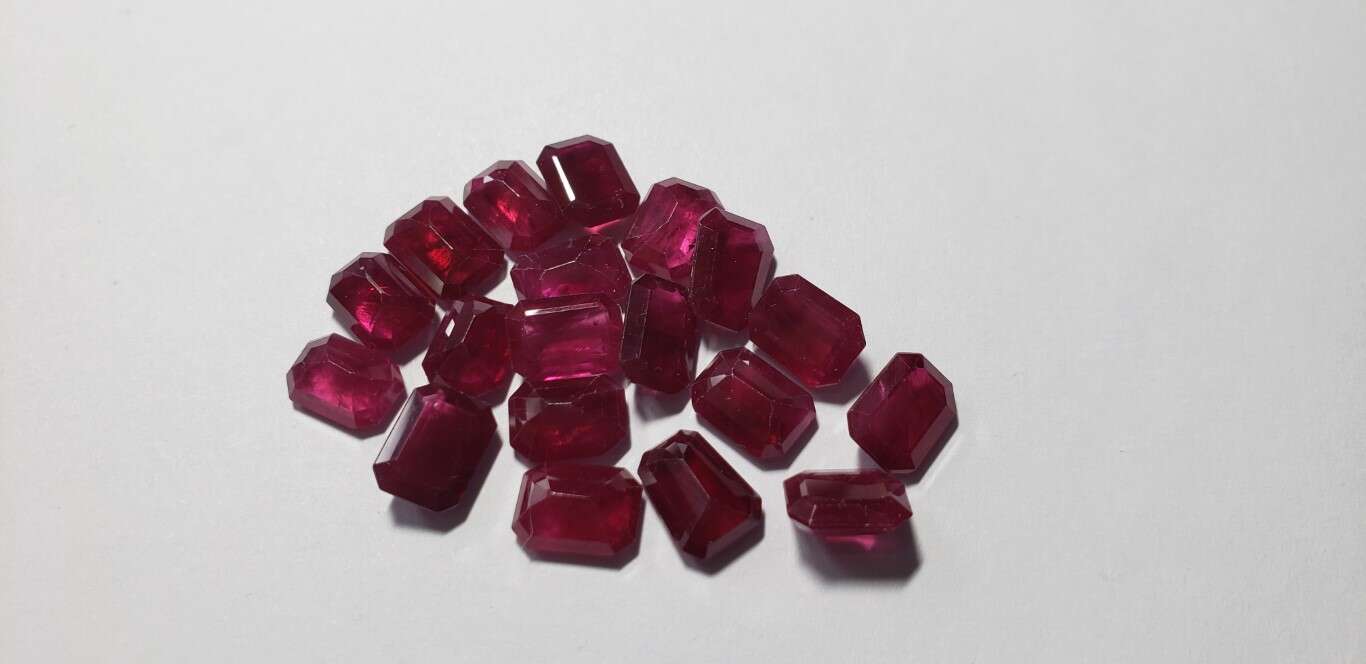 Ruby Octagon: 8mm x 6mm