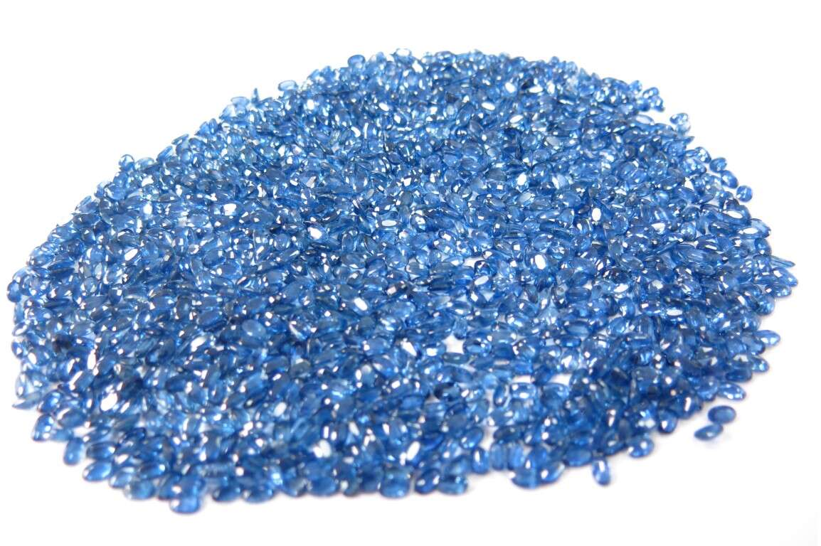 Blue Sapphire Oval: 5mm x 3mm