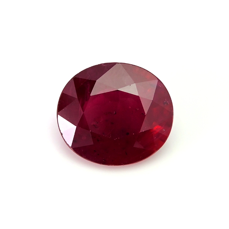 Ruby Oval: 3.34ct