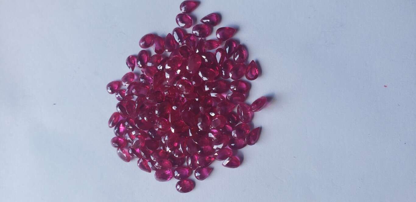 Burma Ruby-Oval 6mm x 4mm
