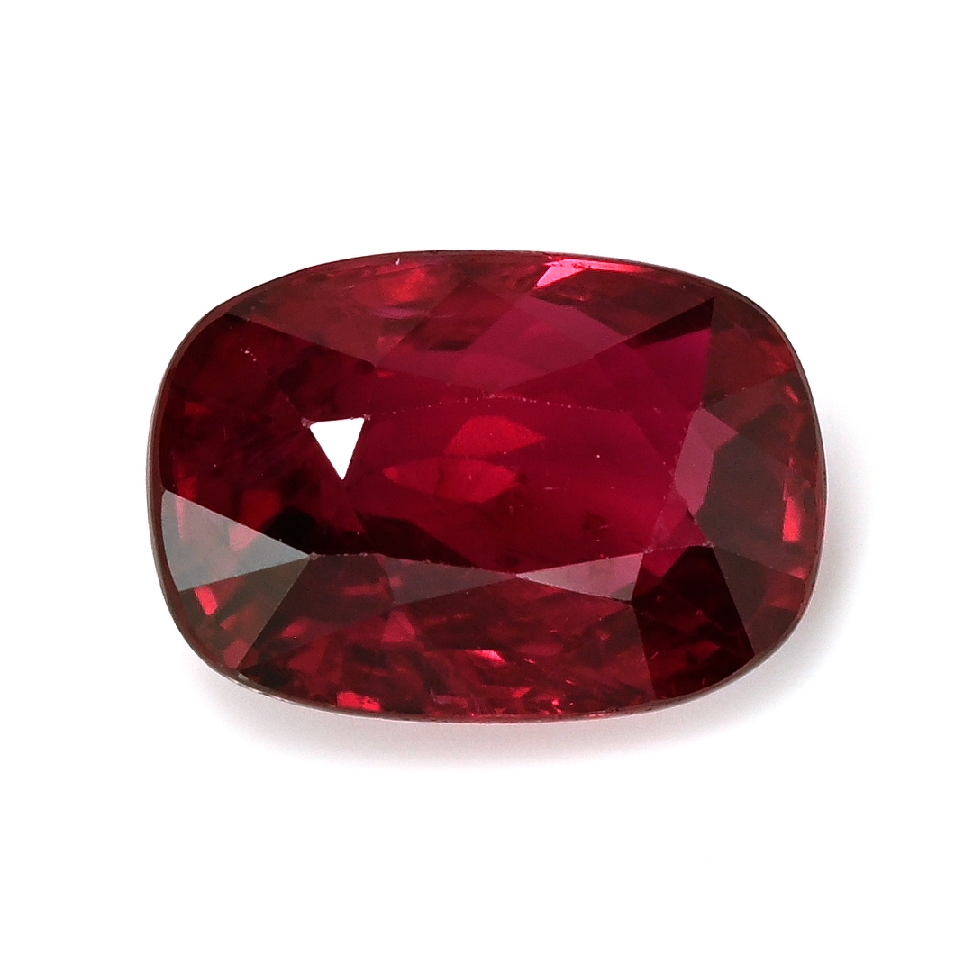 Ruby Oval: 3.01ct