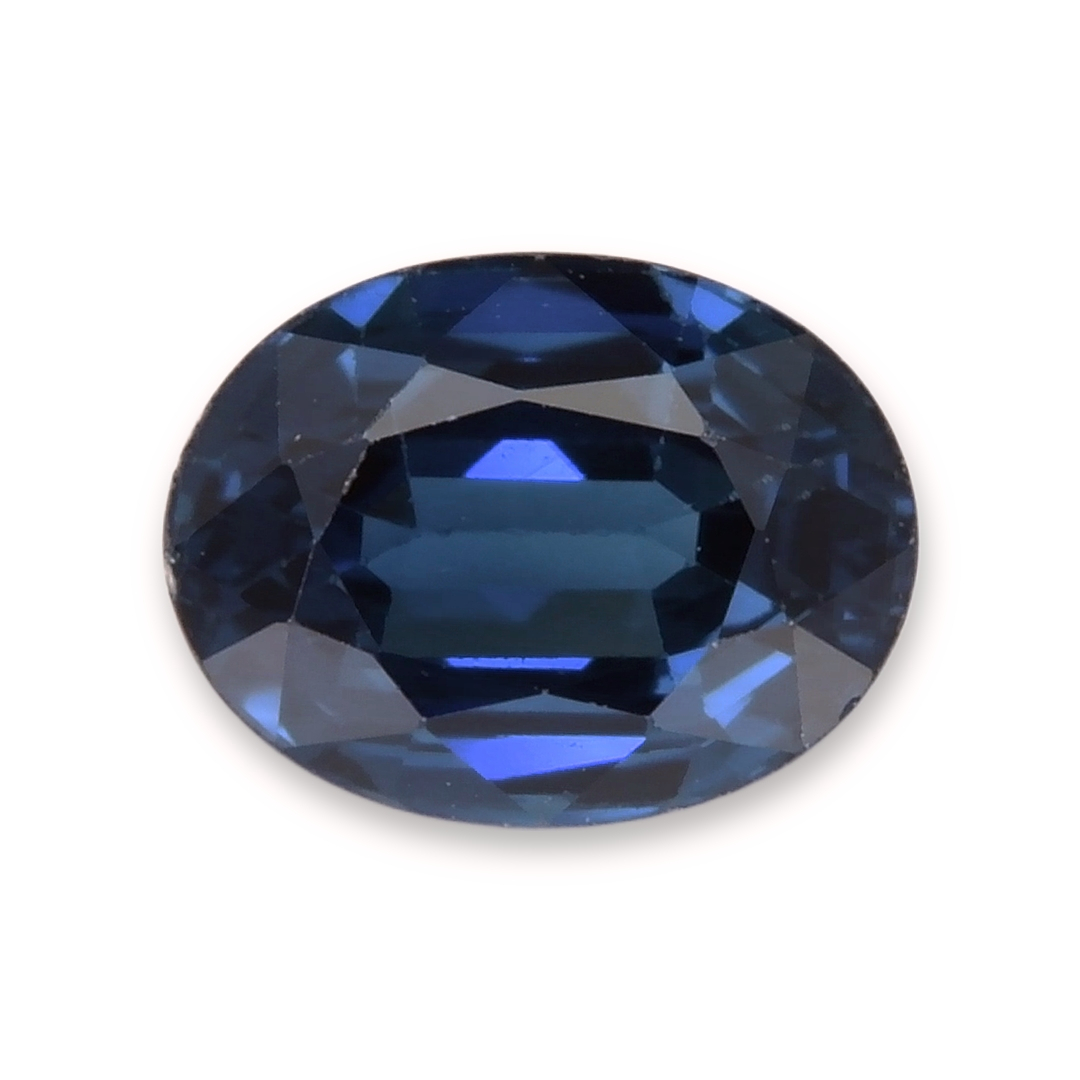 Sapphire Oval: 2.08ct