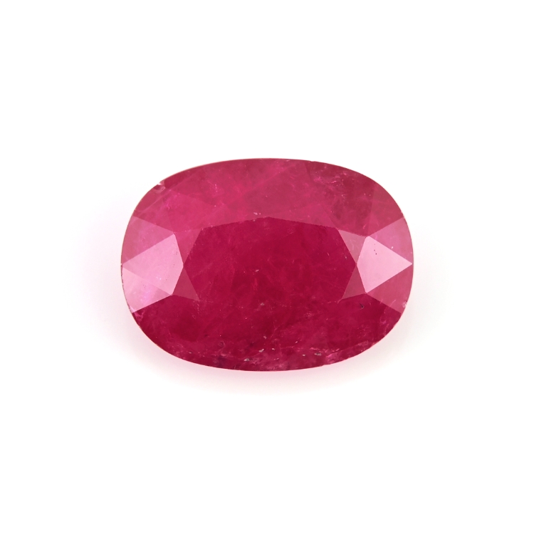 RUBY Oval: 5.27ct