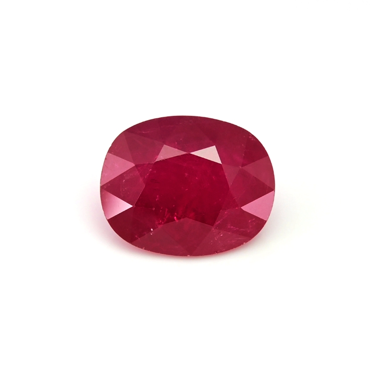Ruby Oval: 3.15ct