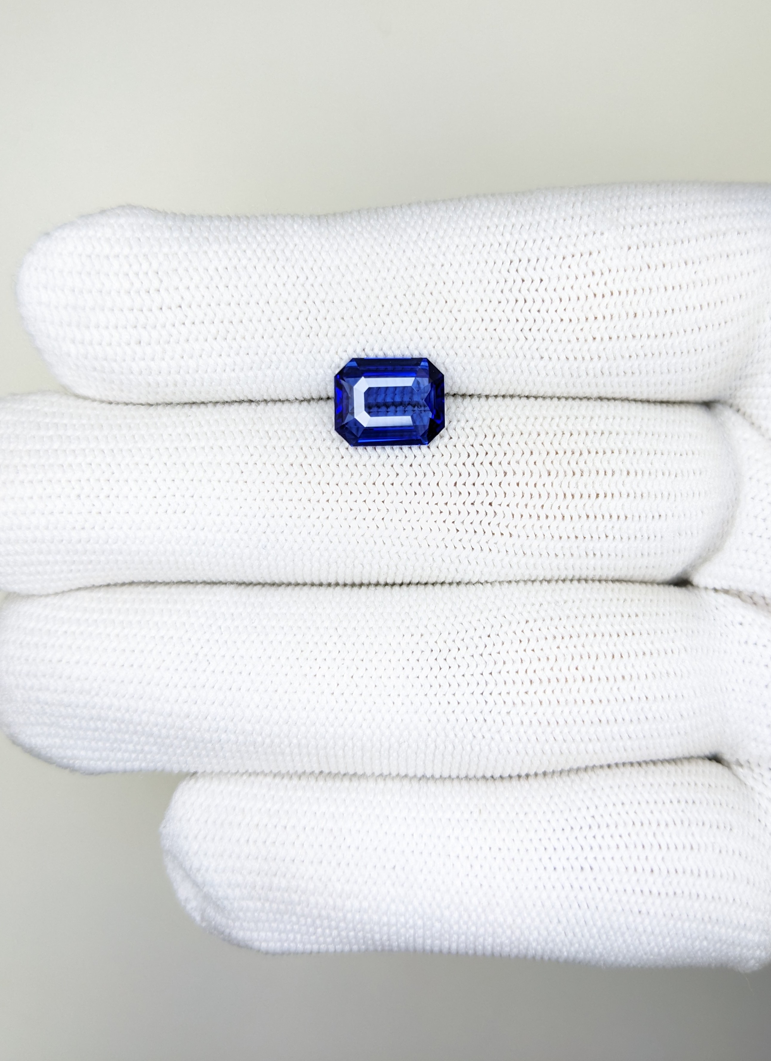 Sapphire Octagonal: 3.10ct