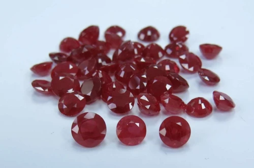 Ruby Round: 6mm - 8mm